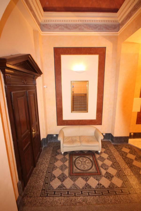 Apartment Halkova 5 Prag Exterior foto